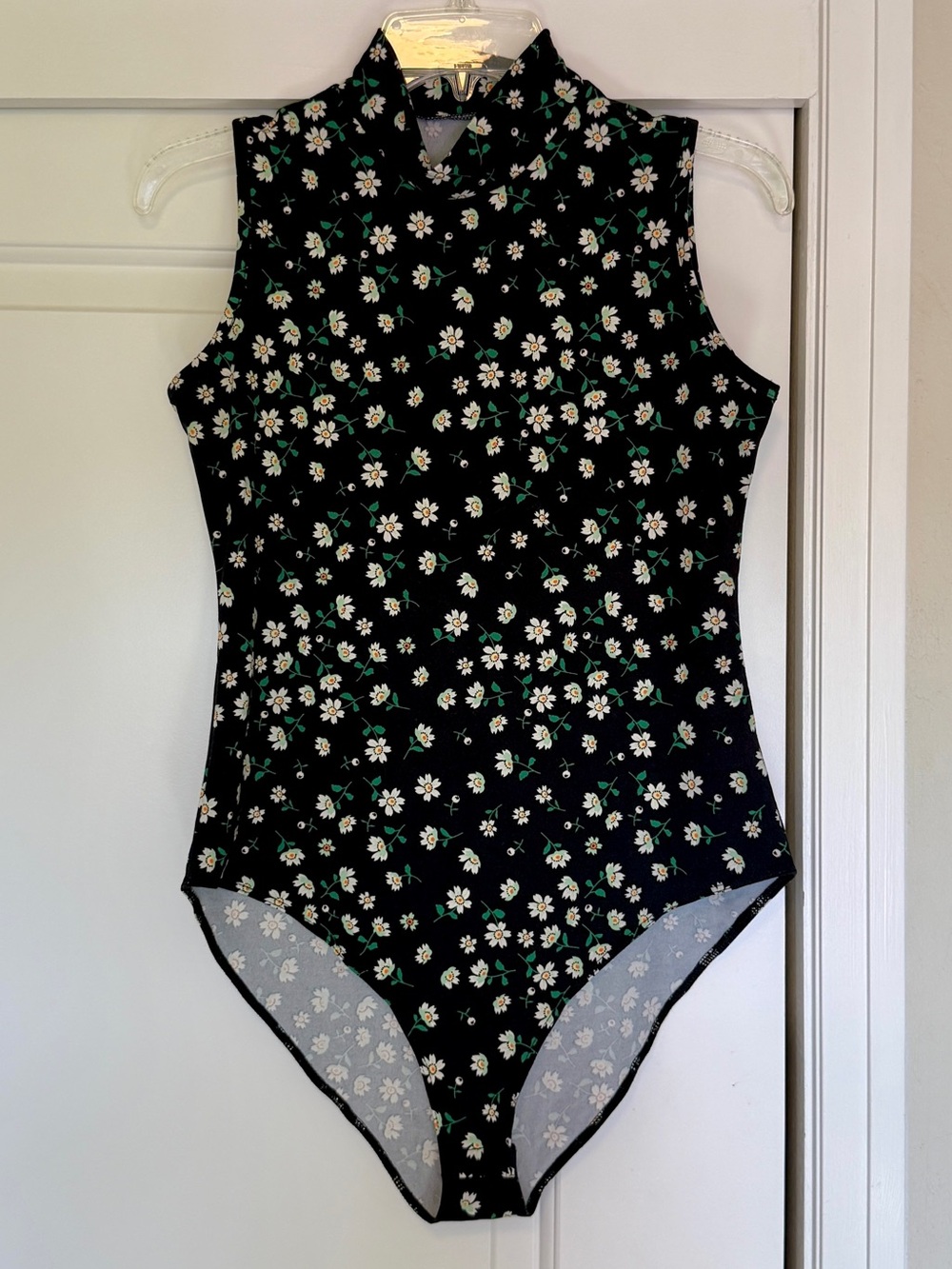 Daisy print bodysuit
